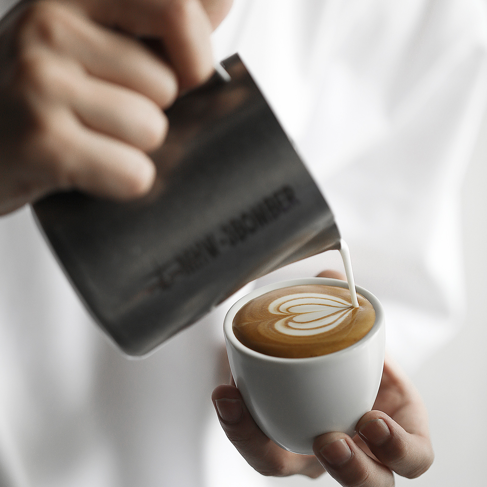 MHW-3BOMBER Espresso Mug 80ml  - Espresso Cup Saucer avaliação e preço